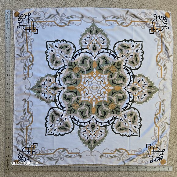 Vintage Piramit Silk Scarf Hand-Rolled Turkey - Picture 1 of 13